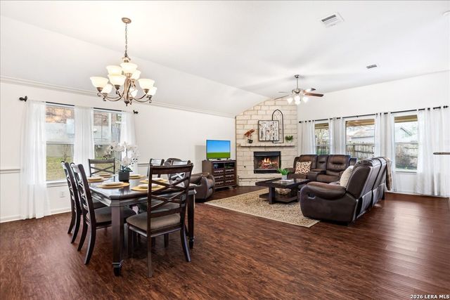 25723 Fan Flower, San Antonio, TX 78261