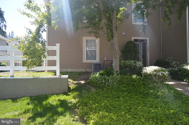 1603 SOCIETY PL, Newtown, PA 18940