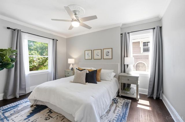 3767 Hyde Park Avenue, Cincinnati, OH 45209