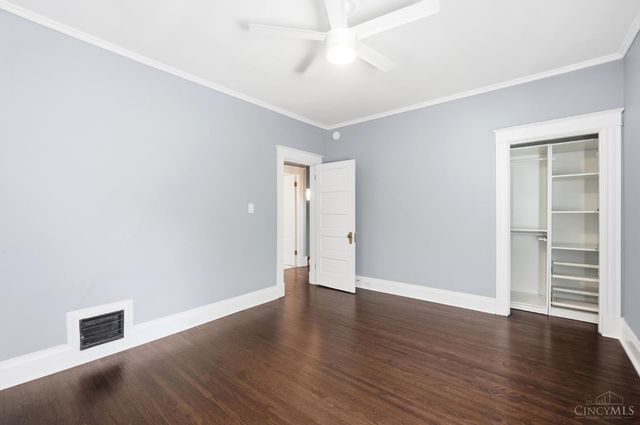 3767 Hyde Park Avenue, Cincinnati, OH 45209