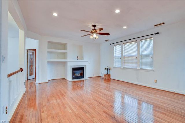 804 Amberline DR, Chesapeake, VA 23322