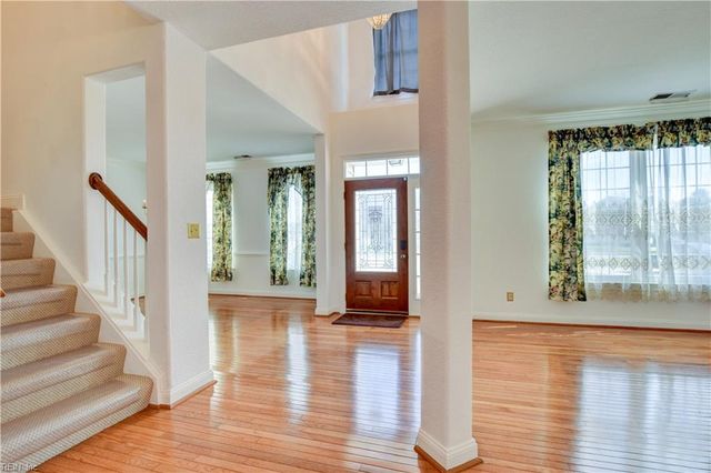 804 Amberline DR, Chesapeake, VA 23322