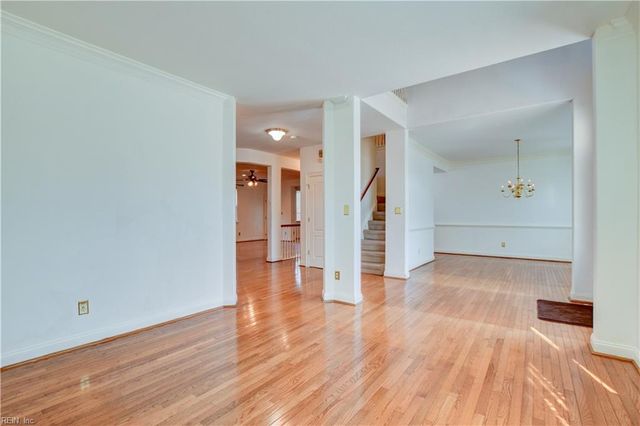 804 Amberline DR, Chesapeake, VA 23322