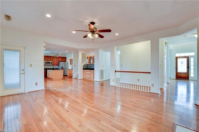 804 Amberline DR, Chesapeake, VA 23322