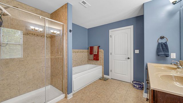 58 Tolstoy Trail, Valparaiso, IN 46383