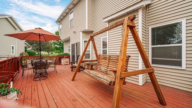 58 Tolstoy Trail, Valparaiso, IN 46383