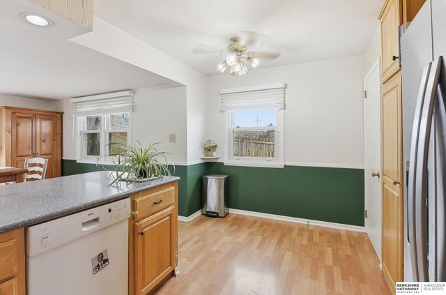 807 N 5th Street, Bellevue, NE 68005