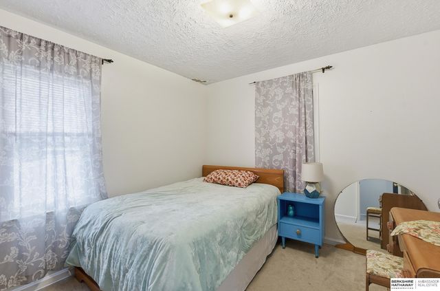 807 N 5th Street, Bellevue, NE 68005