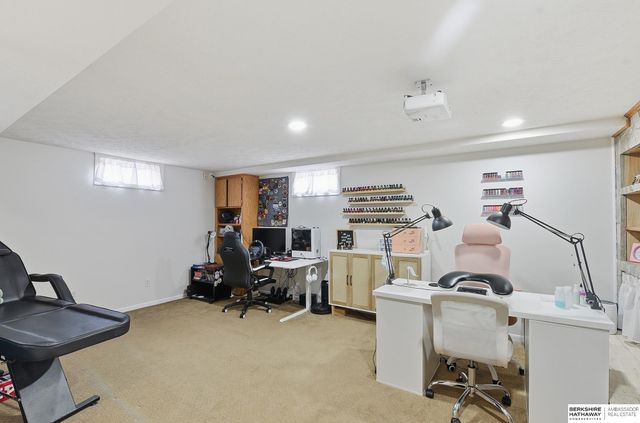 807 N 5th Street, Bellevue, NE 68005