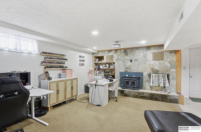 807 N 5th Street, Bellevue, NE 68005