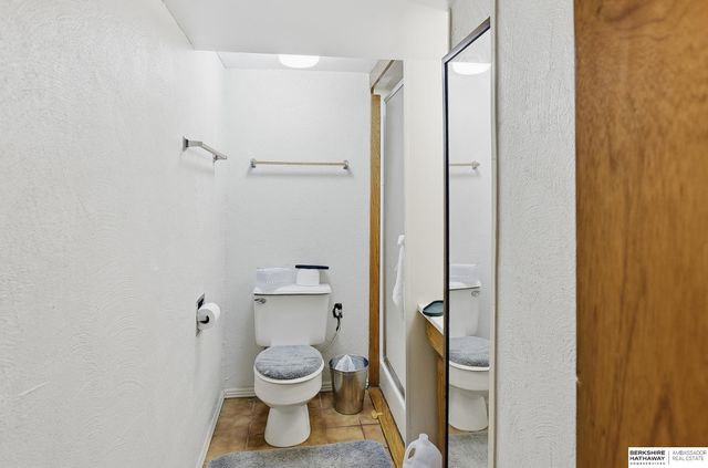 807 N 5th Street, Bellevue, NE 68005