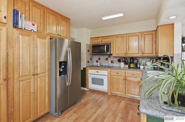 807 N 5th Street, Bellevue, NE 68005