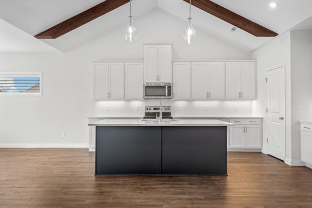 1724 Merkel Road, Columbia, TN 38401