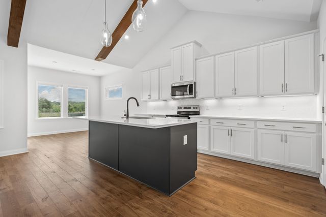 1724 Merkel Road, Columbia, TN 38401