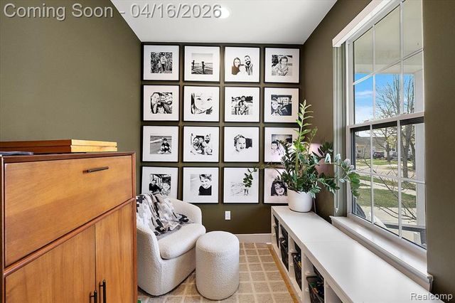 3592 Oakshire Avenue, Berkley, MI 48072