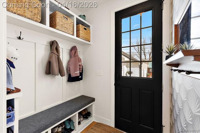 3592 Oakshire Avenue, Berkley, MI 48072