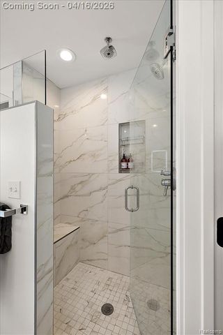 3592 Oakshire Avenue, Berkley, MI 48072