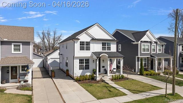 3592 Oakshire Avenue, Berkley, MI 48072