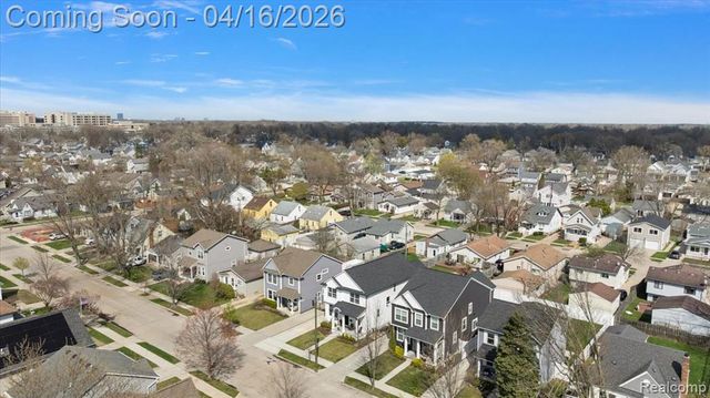 3592 Oakshire Avenue, Berkley, MI 48072