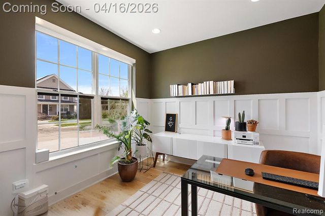 3592 Oakshire Avenue, Berkley, MI 48072