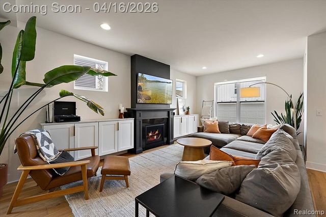 3592 Oakshire Avenue, Berkley, MI 48072