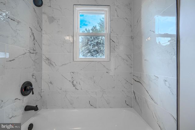 4625 CHICKORY HILL LN, Baltimore, MD 21208