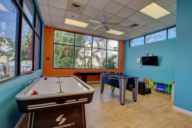 10302 Buena Ventura Drive, Boca Raton, FL 33498