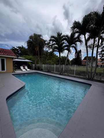 10302 Buena Ventura Drive, Boca Raton, FL 33498