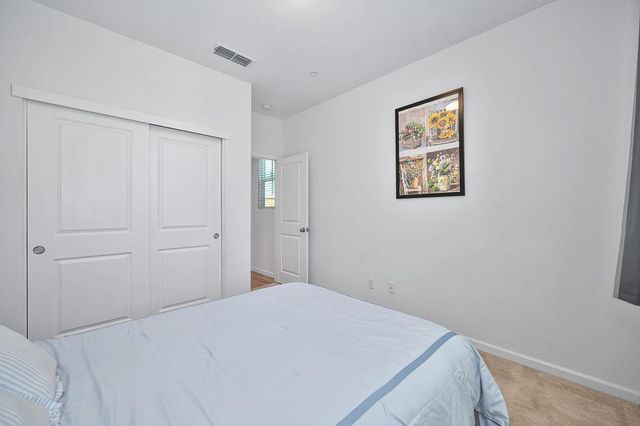1054 Sagittaria Cir, Rocklin, CA 95765