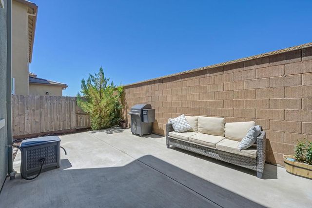 1054 Sagittaria Cir, Rocklin, CA 95765