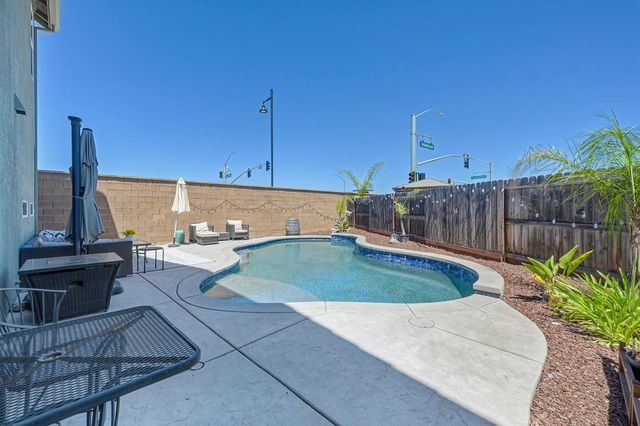 1054 Sagittaria Cir, Rocklin, CA 95765