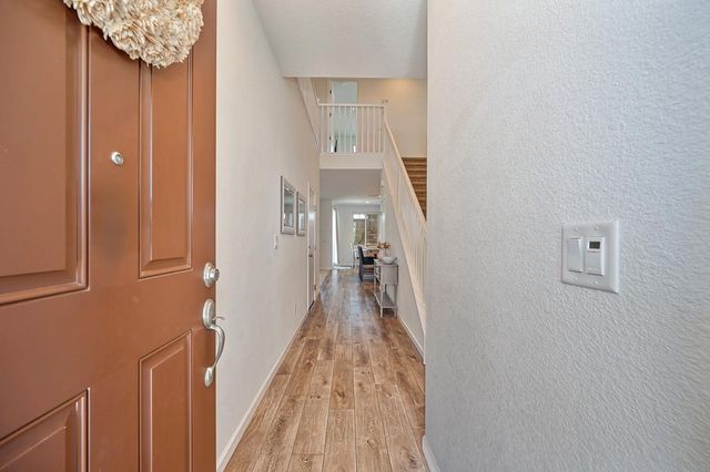 1054 Sagittaria Cir, Rocklin, CA 95765