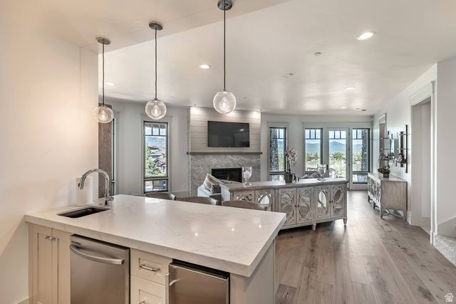 7185 N SAGE MEADOW RD, Park City, UT 84098