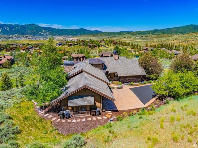 7185 N SAGE MEADOW RD, Park City, UT 84098
