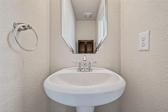 24670 Folkstone Cir, Katy, TX 77494
