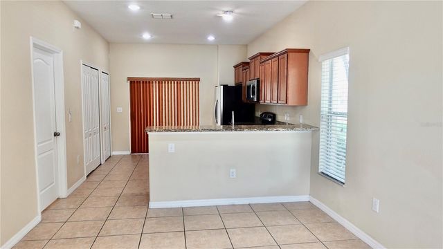 8548 GABLEBEND WAY, Tampa, FL 33647