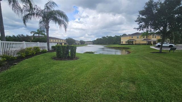 8548 GABLEBEND WAY, Tampa, FL 33647