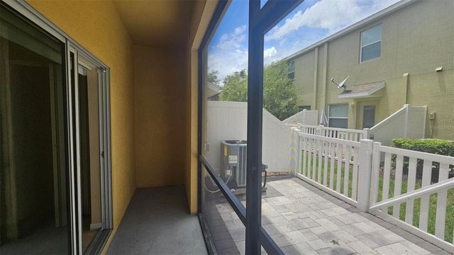8548 GABLEBEND WAY, Tampa, FL 33647