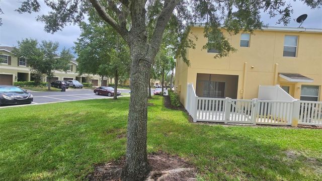 8548 GABLEBEND WAY, Tampa, FL 33647