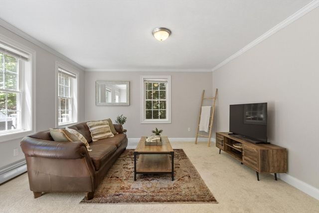 682 Ashburnham Hill Rd, Fitchburg, MA 01420
