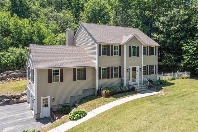 682 Ashburnham Hill Rd, Fitchburg, MA 01420
