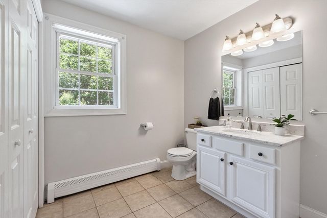 682 Ashburnham Hill Rd, Fitchburg, MA 01420