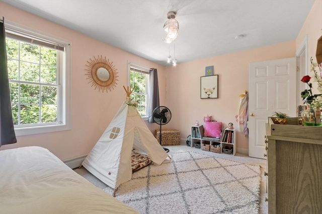 682 Ashburnham Hill Rd, Fitchburg, MA 01420