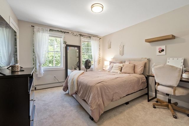 682 Ashburnham Hill Rd, Fitchburg, MA 01420