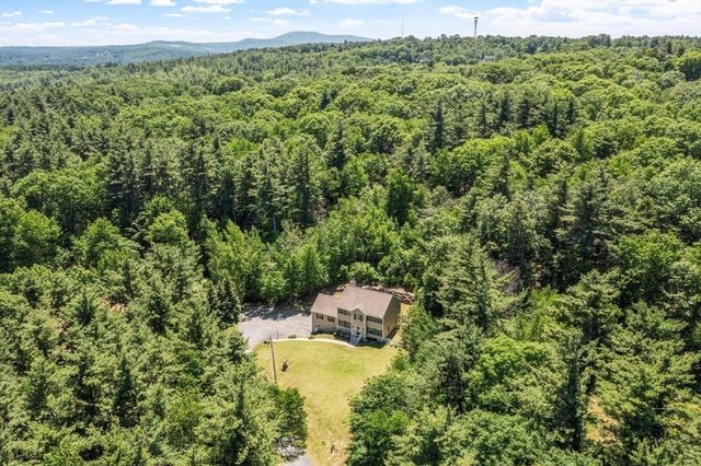 682 Ashburnham Hill Rd, Fitchburg, MA 01420