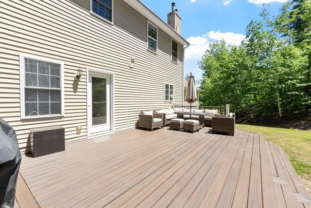 682 Ashburnham Hill Rd, Fitchburg, MA 01420