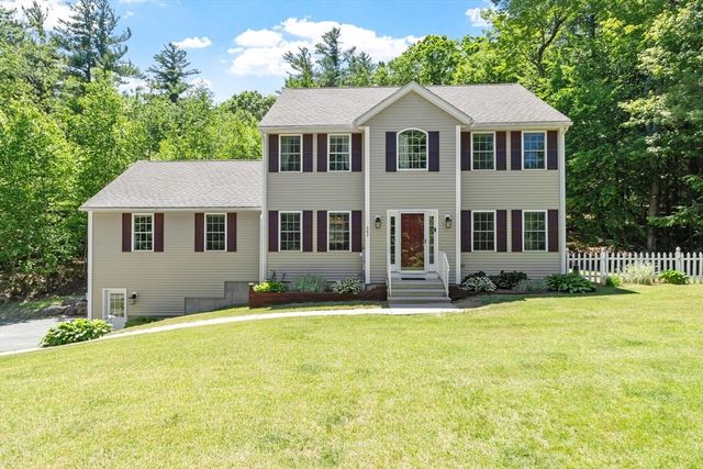 682 Ashburnham Hill Rd, Fitchburg, MA 01420