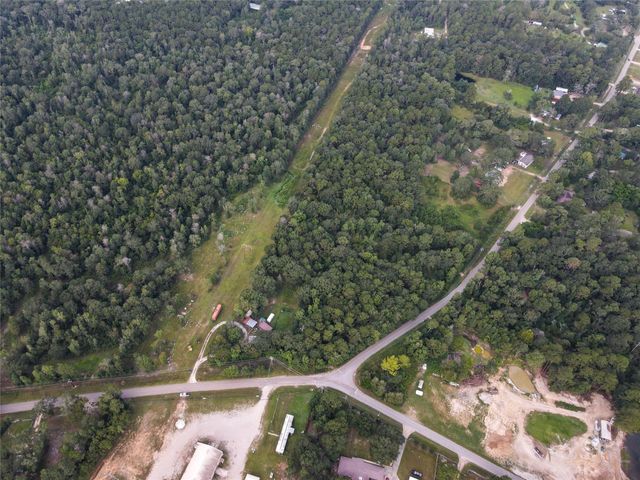 18336 Old Highway 105 E, Cleveland, TX 77328