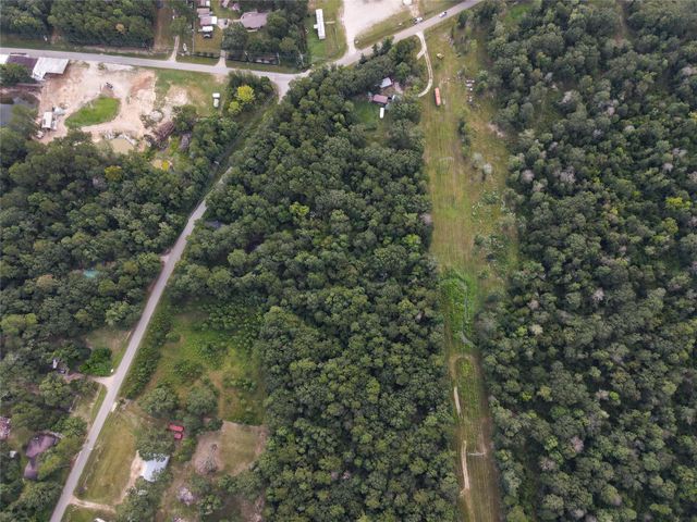 18336 Old Highway 105 E, Cleveland, TX 77328