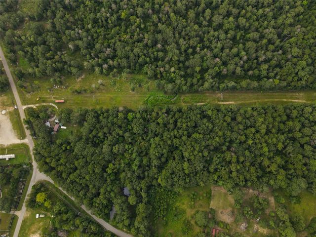 18336 Old Highway 105 E, Cleveland, TX 77328